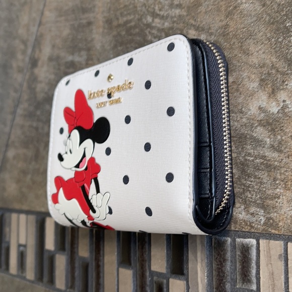 disney x kate spade new york other minnie mouse zip around wallet - Picture 3 of 16